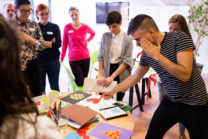 12graphic-design-2015-foto-dedi-grigoroiu