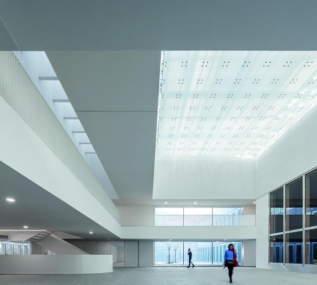 12_Chambre de Métiers et de l'Artisanat Hauts-De-France_KAAN Architecten_PDAA ©Fernando Guerra FG+SG