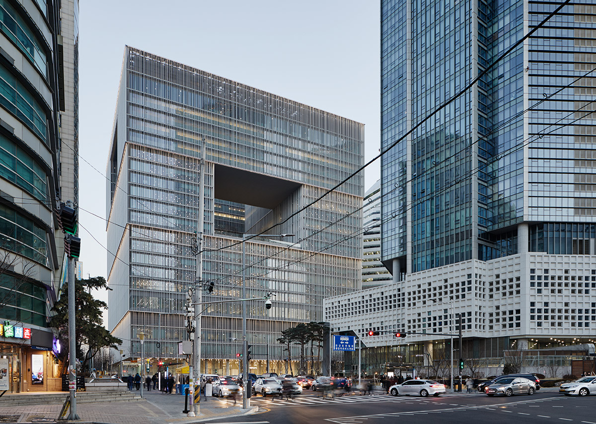 923_10_noshe_180212_n9