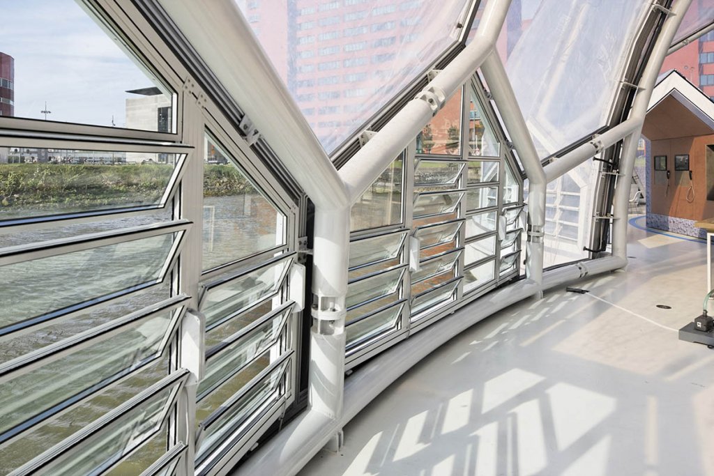 floating-pavillion_3