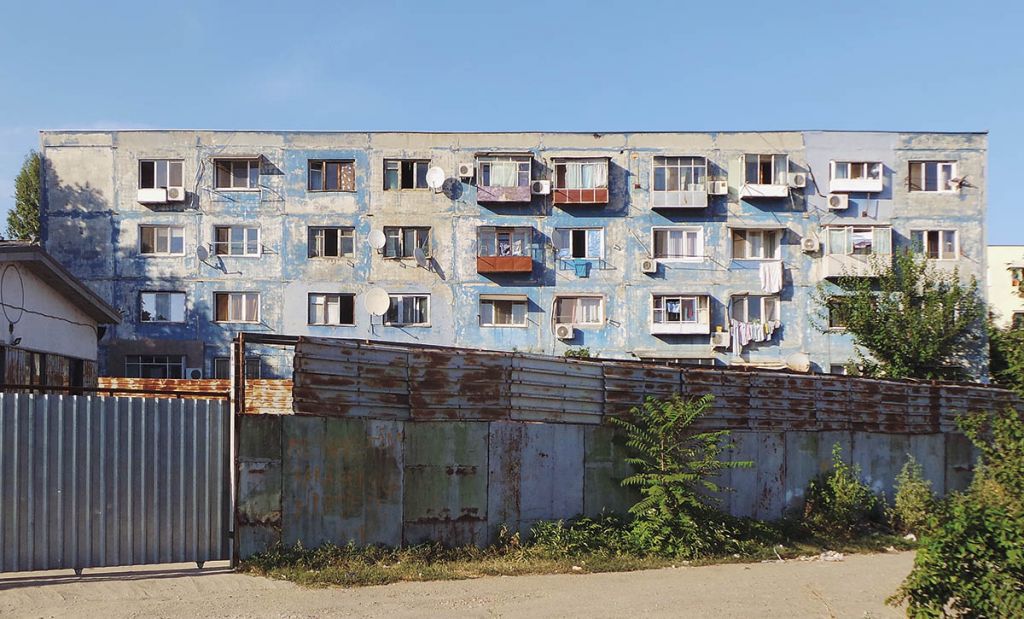 Locuire colectivă în Valea Cascadelor