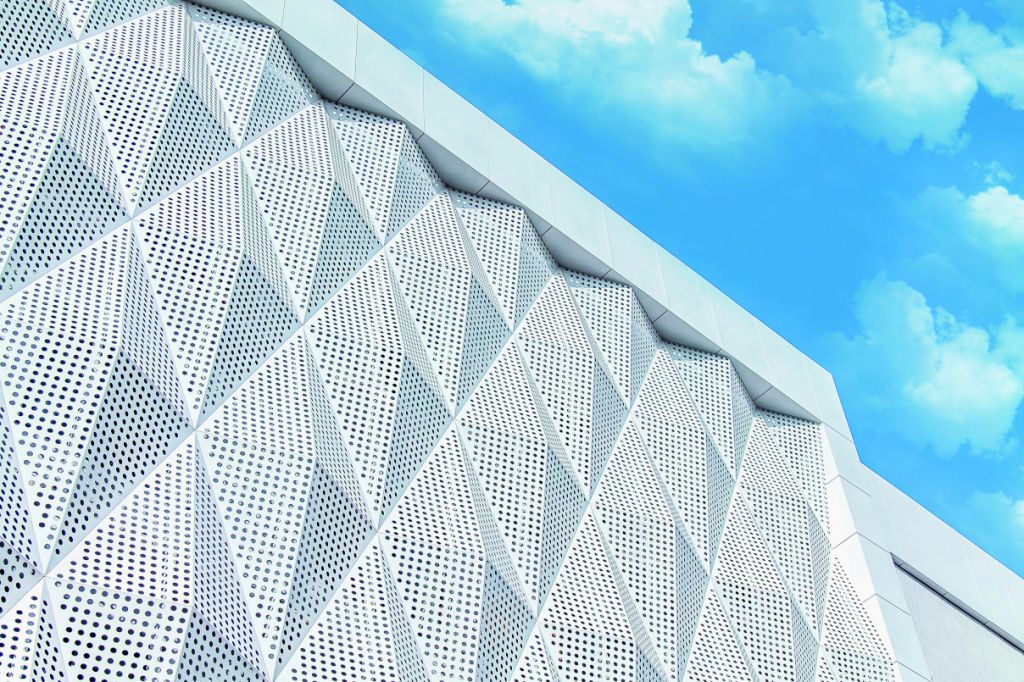 Finishing,Of,The,Building,With,Modern,Materials,From,Aluminum,Facade