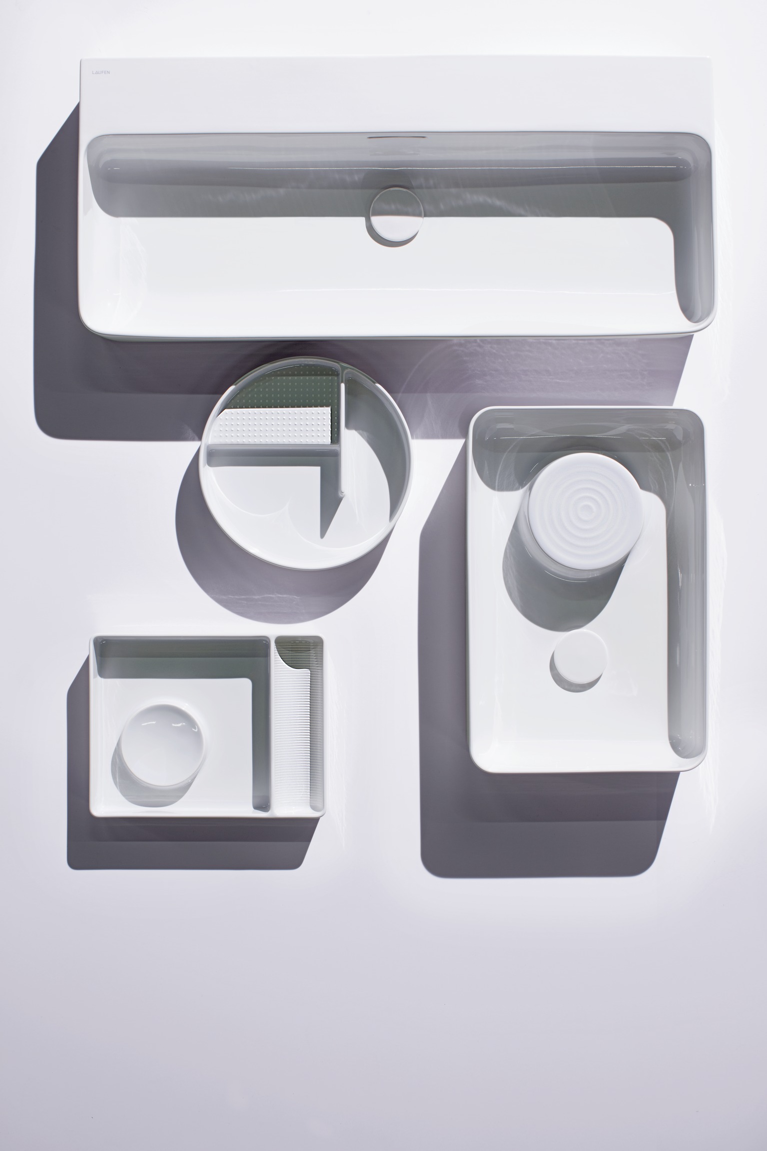 VAL_Grcic_AP01_LAUFEN_VAL_V59_ADV_VAL_WC4809_TF_Press