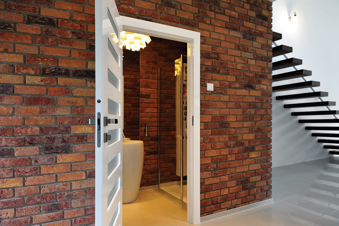 bai-tip-industriale-cu-caramida-aparenta-brikston-klinker