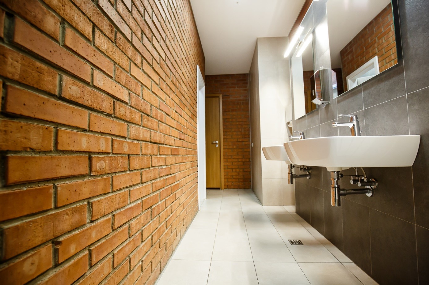 bai-tip-industriale-cu-caramida-plina-brikston-cp