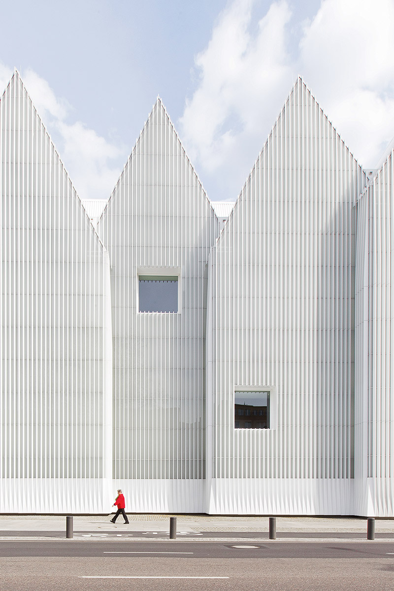 copyright_laurianghinitoiu_-10-of-20