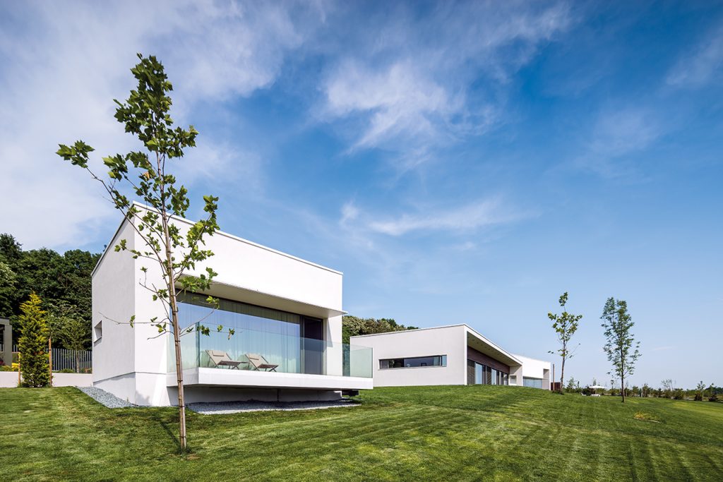 House by Graphic Studio . Caldarusani . 2016