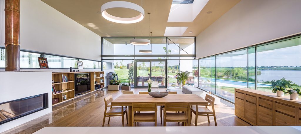 House by Graphic Studio . Caldarusani . 2016