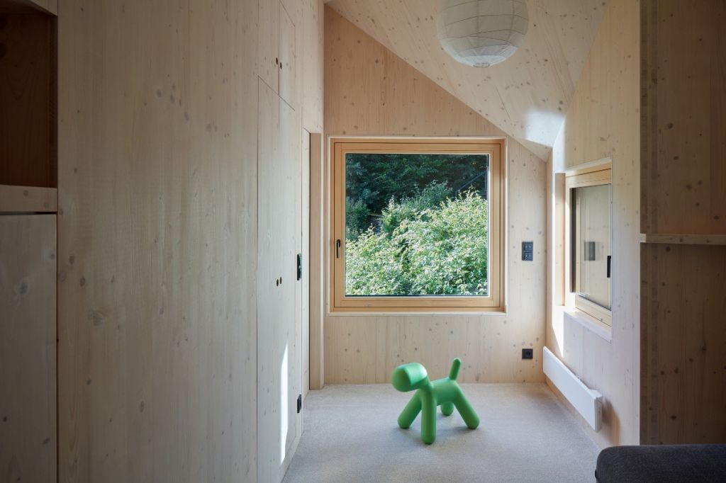 cottage_ship_cabin_8