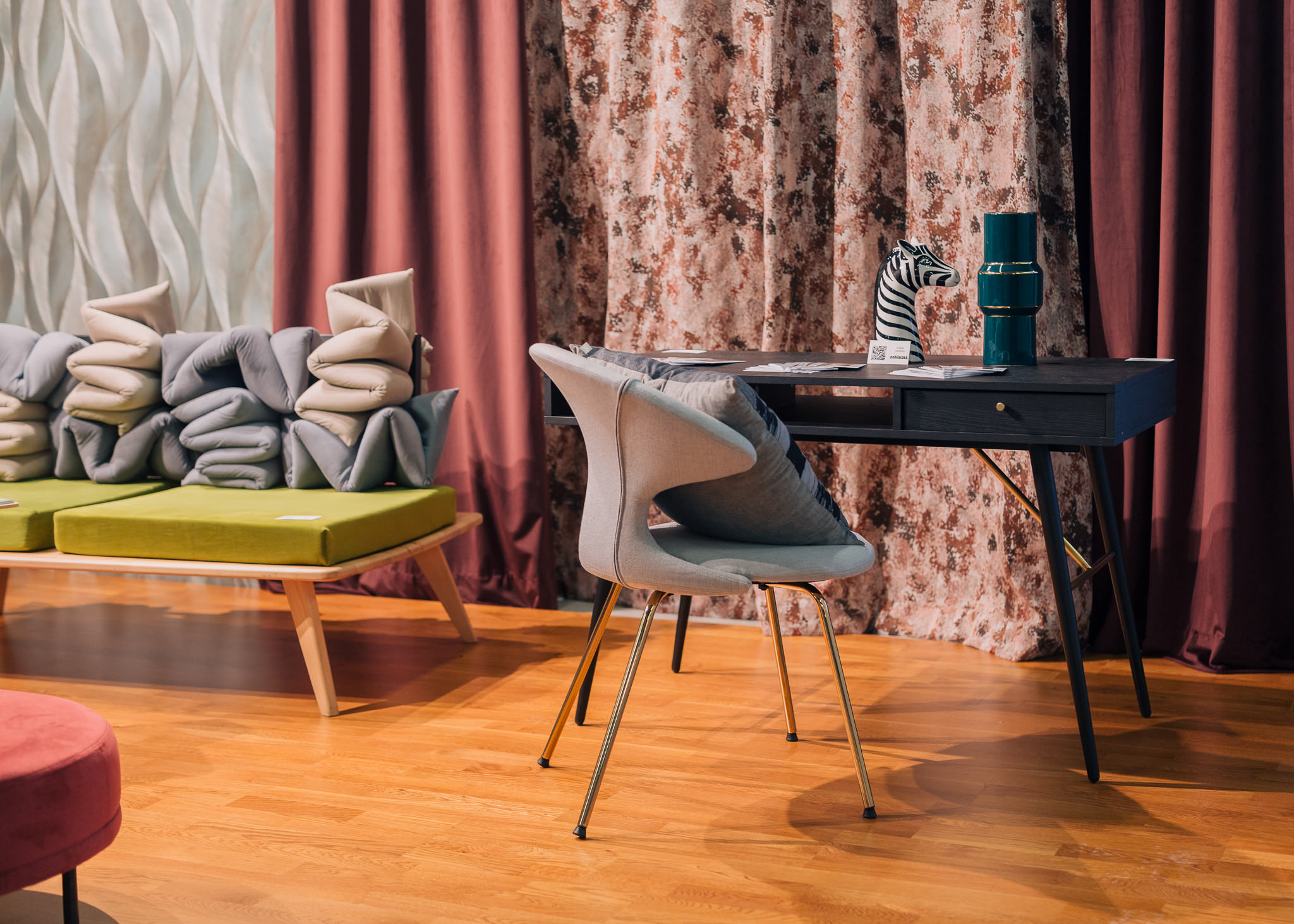 Maximalist Edgy Colorsplash - Marcel Maier