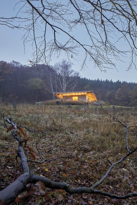 4_lina-bellovic-house-lo-boysplaynice-08