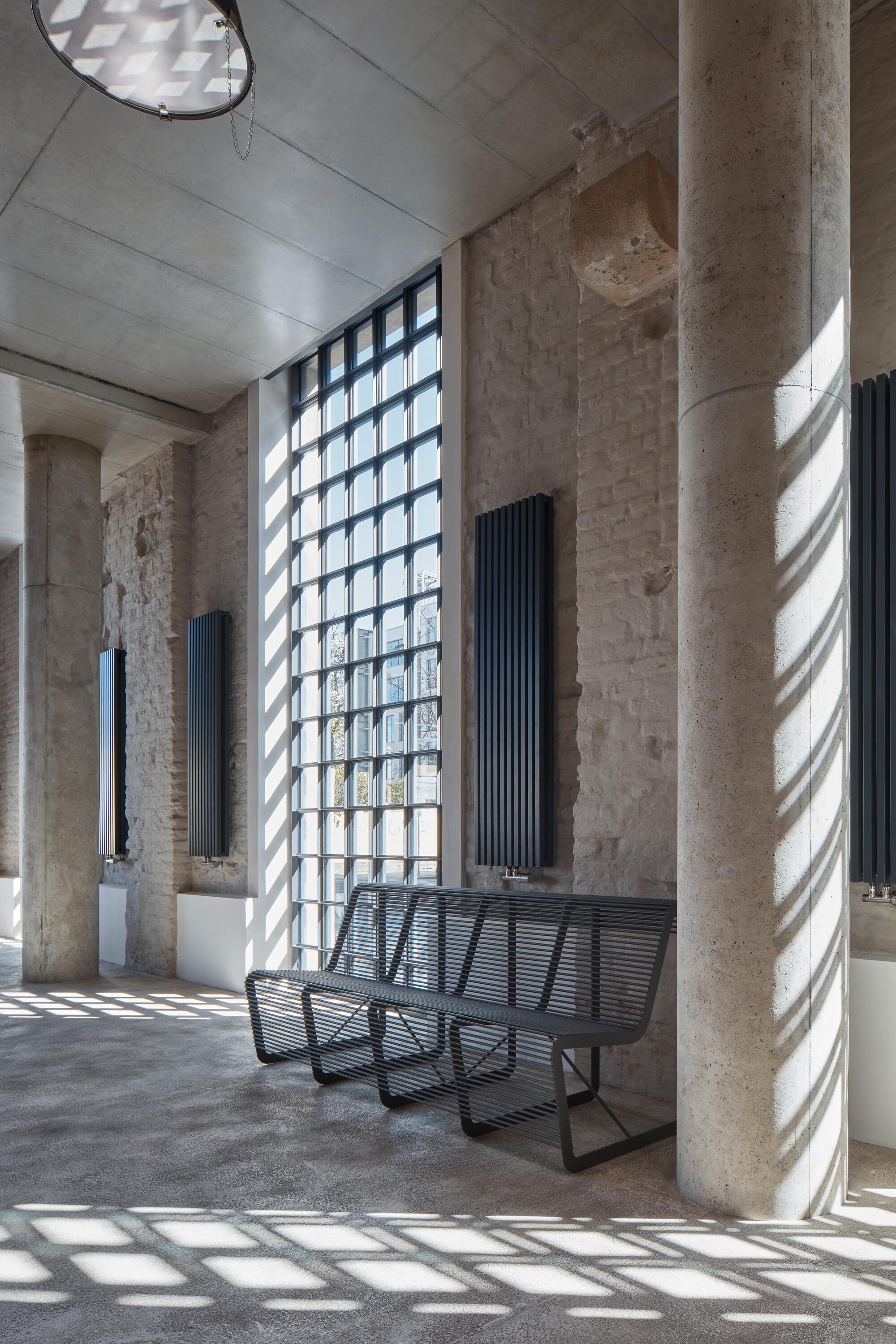 five-qarta-architektura-boysplaynice-18