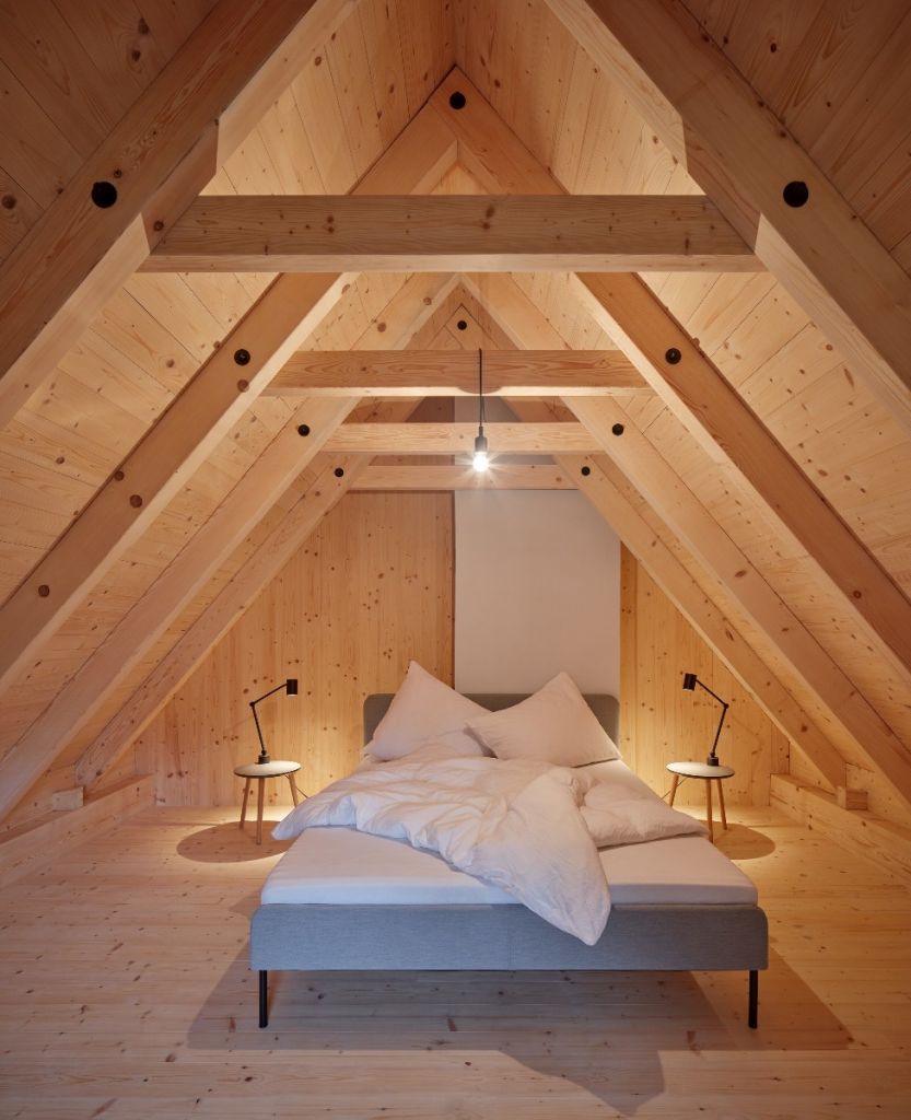 mjolk-architekti-cottage-pod-bukovkou-boysplaynice-dormitor