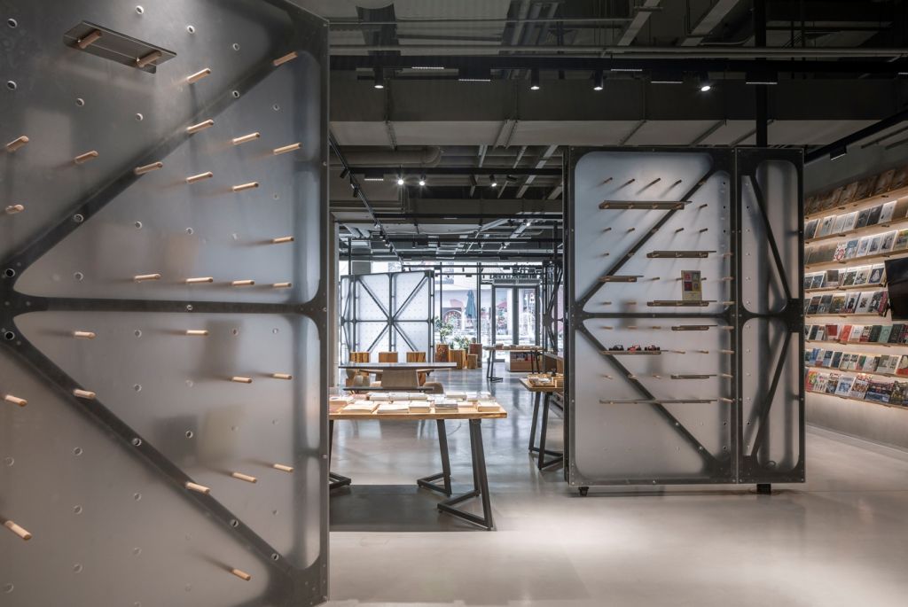 mumokuteki_8_© Jin Weiqi