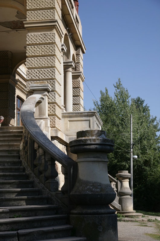 Igloo media prezintă: Câmpulung Muscel. Schiţe pentru o monografie arhitecturală