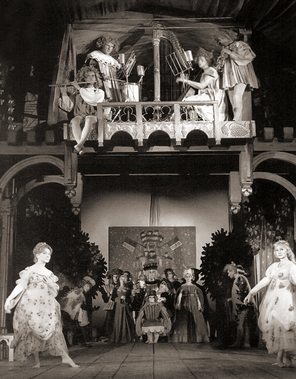 Festivalul Național de Teatru sau despre arhitectura memoriei teatrului liber în România