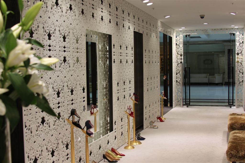 Dantelă şi pantofi la Moscova