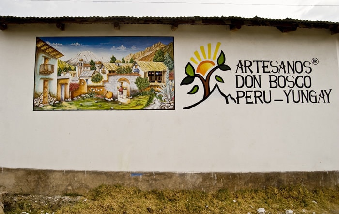 Prehistoric Aliens: măsuţele de cafea