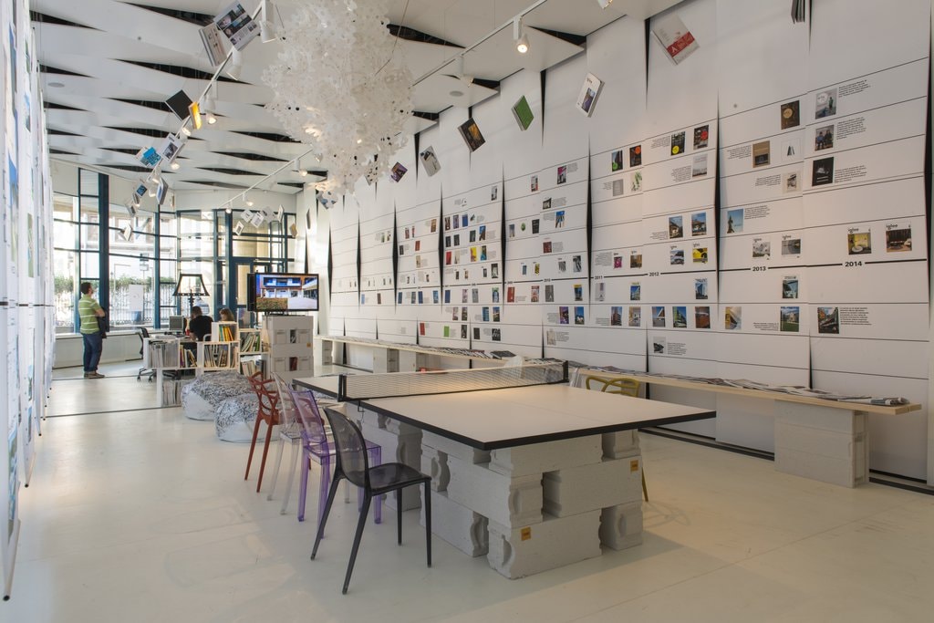 Expoziţie de arhitectură şi publicistică de arhitectură Igloo 13 ani, la Galateca