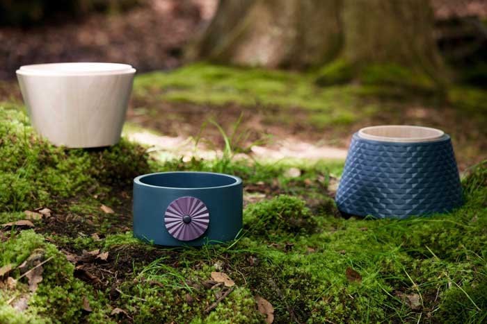 Prehistoric Aliens: măsuţele de cafea