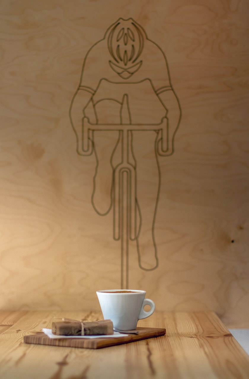 Cu bicicleta în oraș