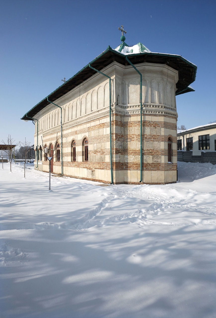 Bisericile din Caracal