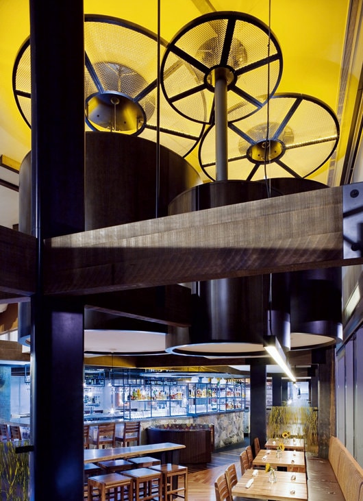 Certificarea LEED pentru interioare comerciale. Founding Farmers