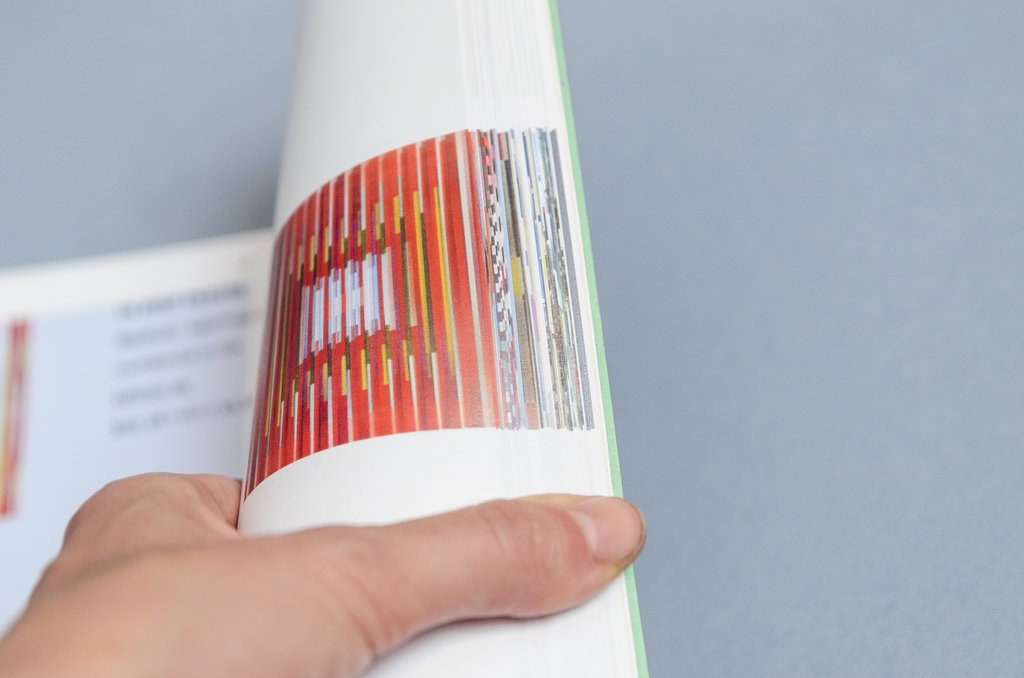 Arhitectura cărții. Andreea Mihaiu