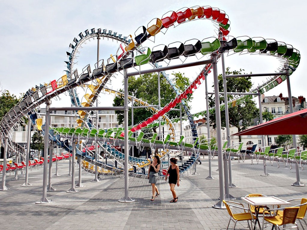 Oraşul ca galerie de artă / Stellar, un voiaj la Nantes