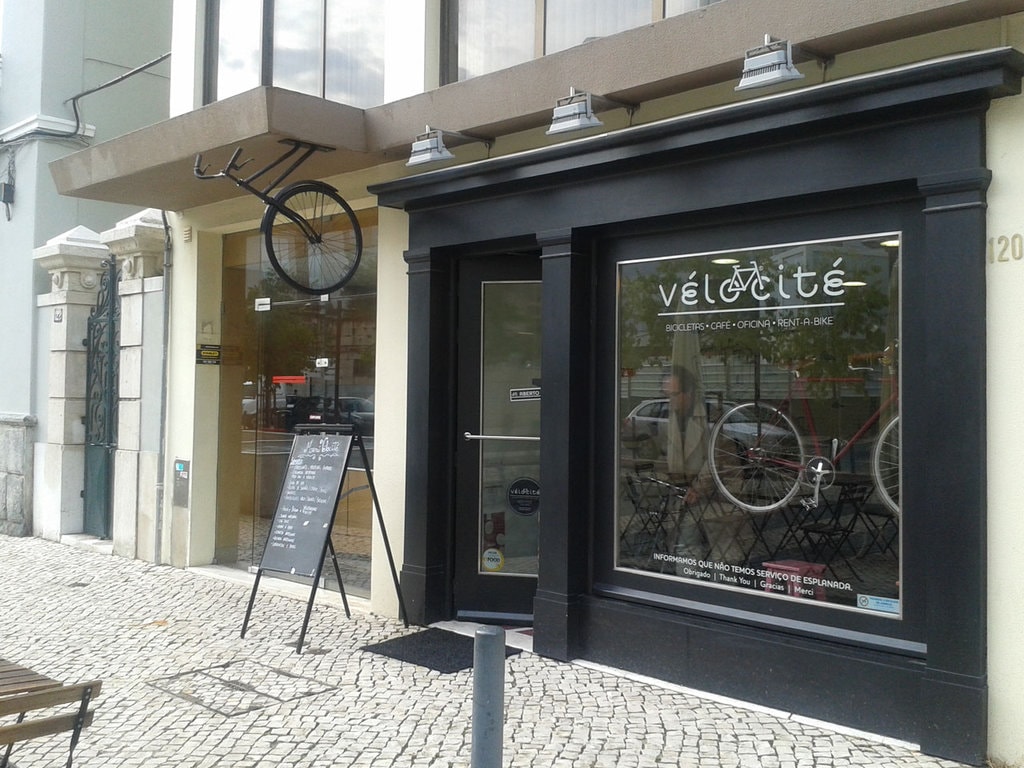 Cu bicicleta prin oraş / Vélocité