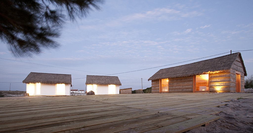 Arhitectură de vacanţă în Portugalia