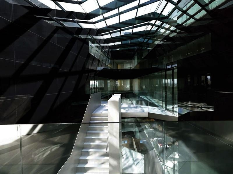GS Architects. MP09 Black Panther Headquarters