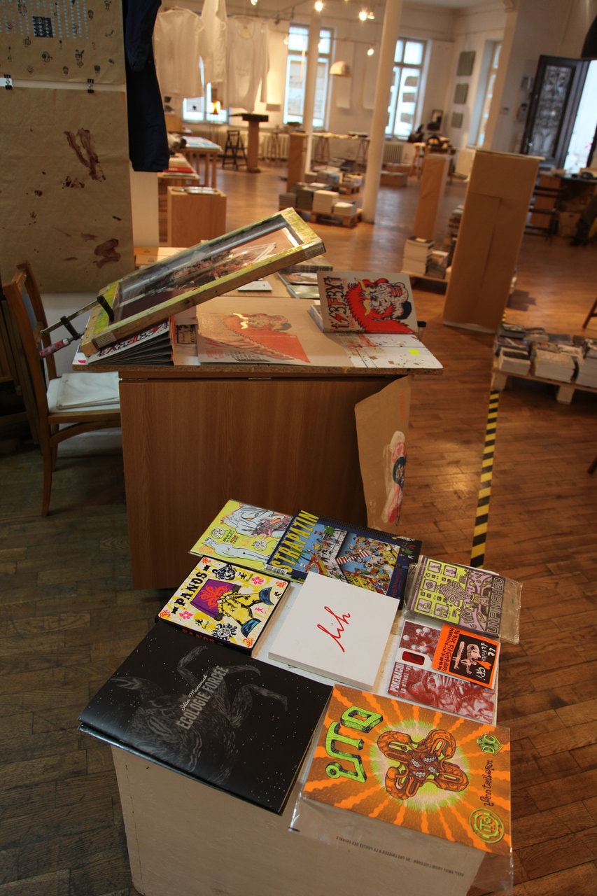 Despre cărţi, artă şi proiecte frumoase cu Cosmina Chituc