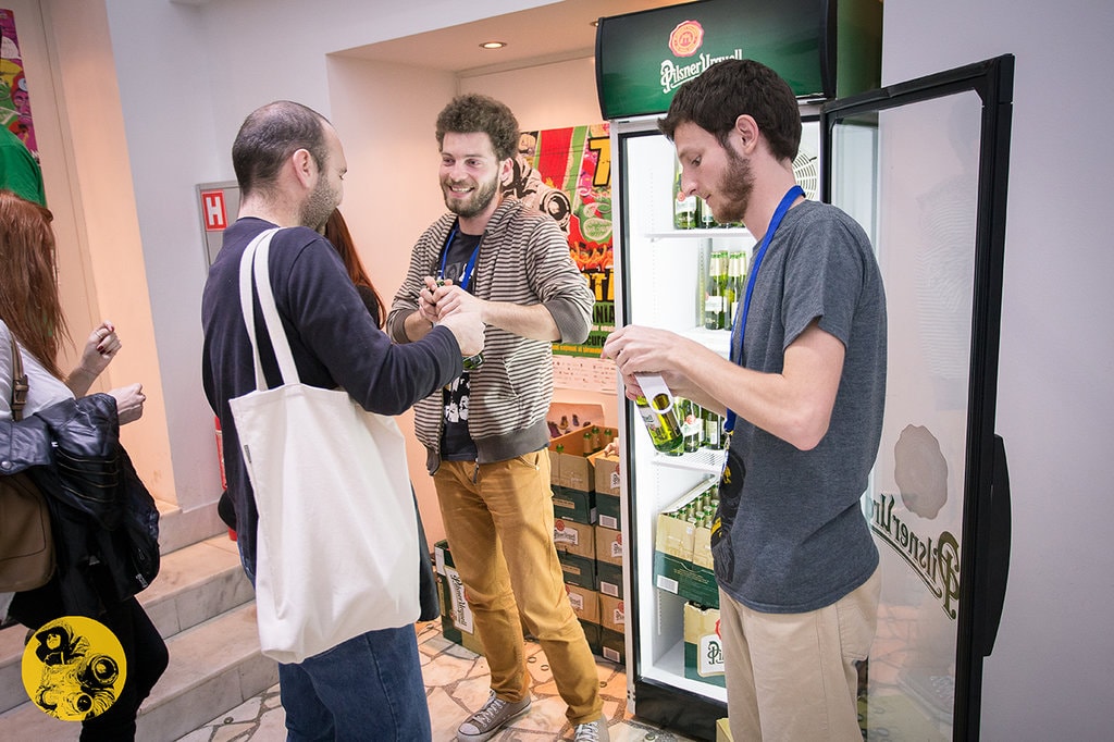 Bucureştii dezlănţuiţi de foame  vs. şpagă pe pitici şi termopane –  One World Romania 7