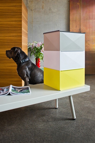 Sebastian Herkner şi mixurile industrial colorate