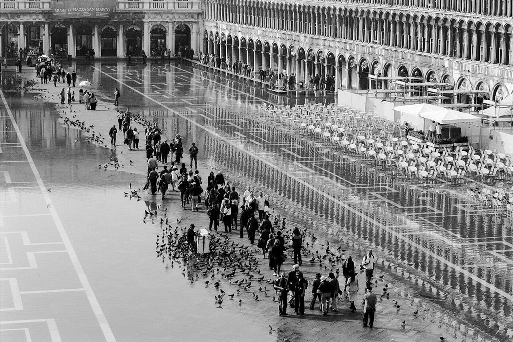 Oraşul şi fotografia în viziunea lui Vlad Eftenie