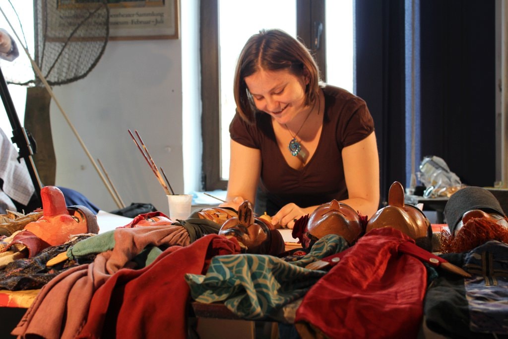 Meserii ascunse în culise de spectacol