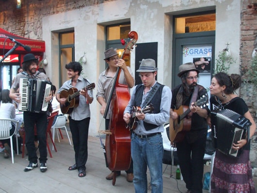 Din colţ în colţ în delir metodic la TIFF 2012