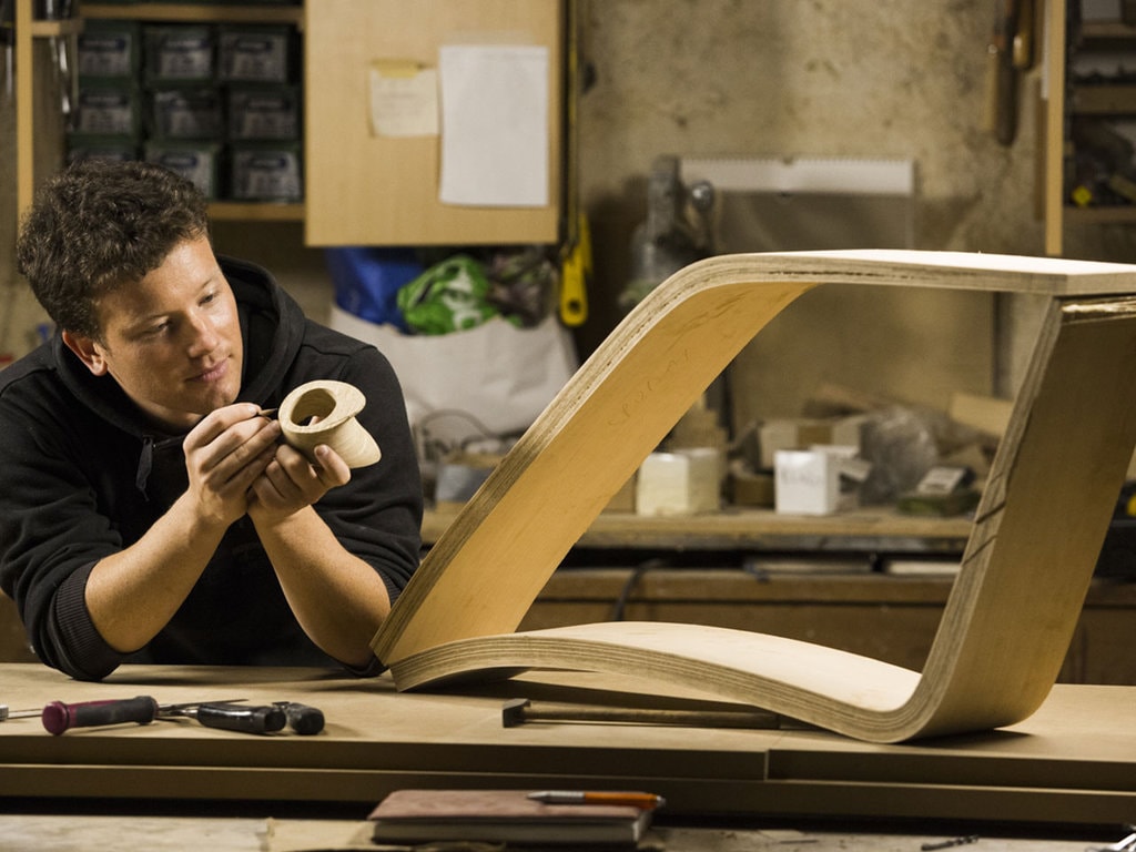 Cu bicicleta prin oraş / Modelul Tratar