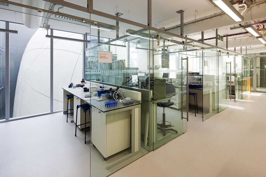 C. F. Møller. Darwin Centre