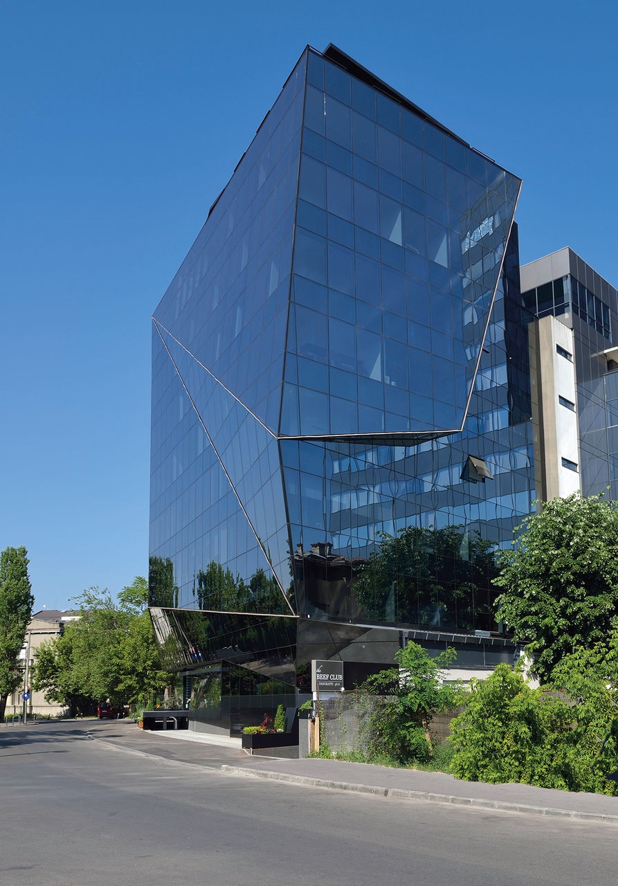 Igloo #162: Orașul oamenilor