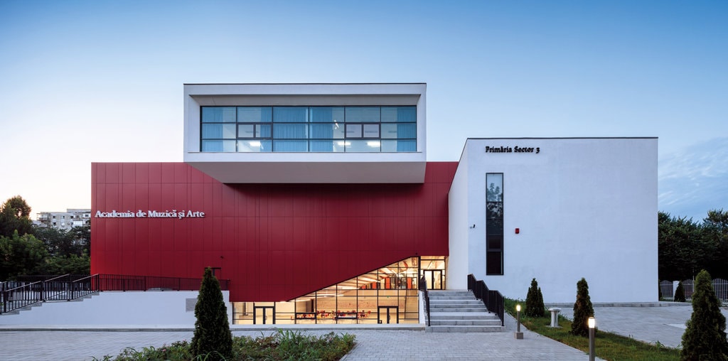 Igloo #135: Arhitecturi în sprijinul comunităţii