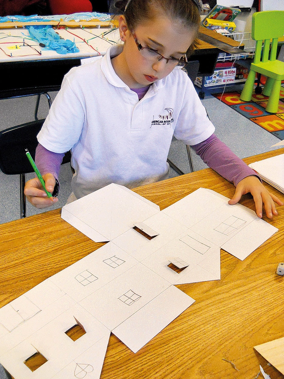 Despre arhitectură pe înţelesul copiilor (3). De-a arhitectura