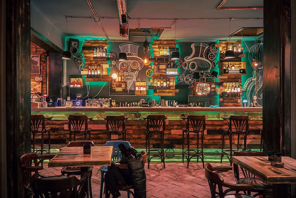 Natural, Glam & Steampunk