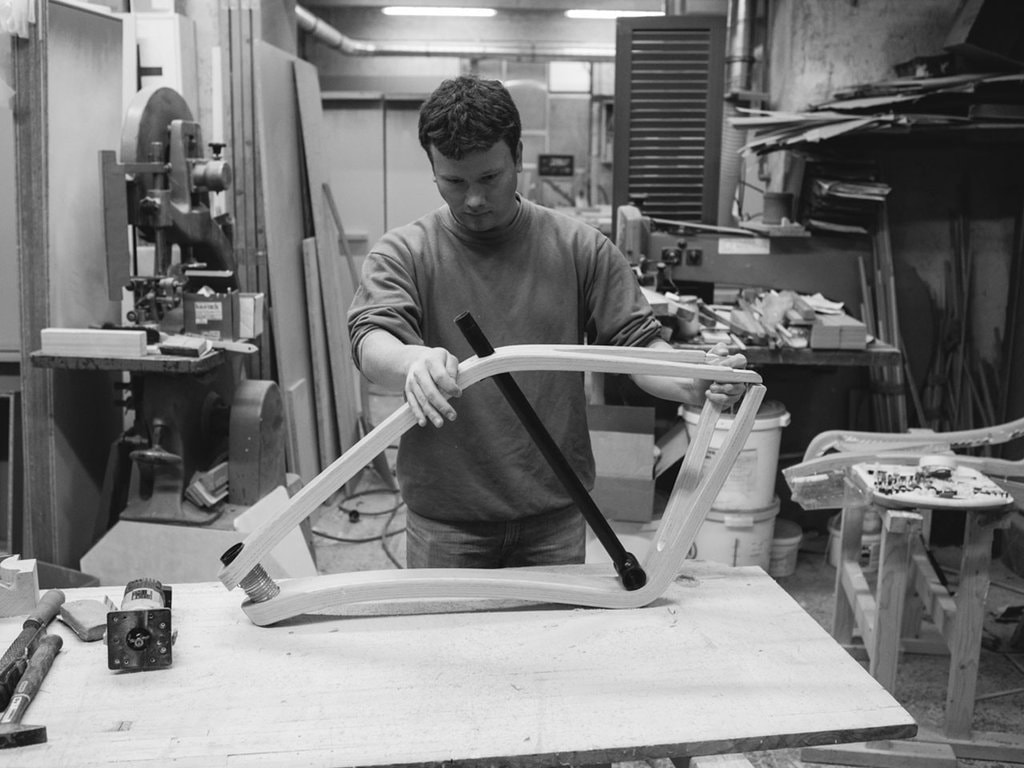 Cu bicicleta prin oraş / Modelul Tratar