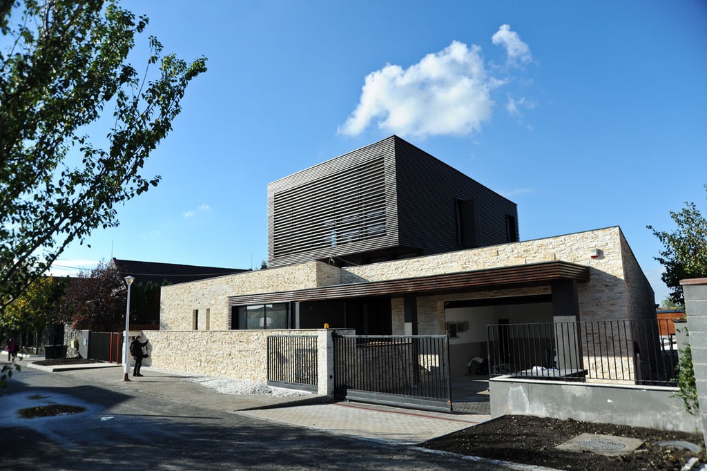 Igloo #138: Acupunctură urbană