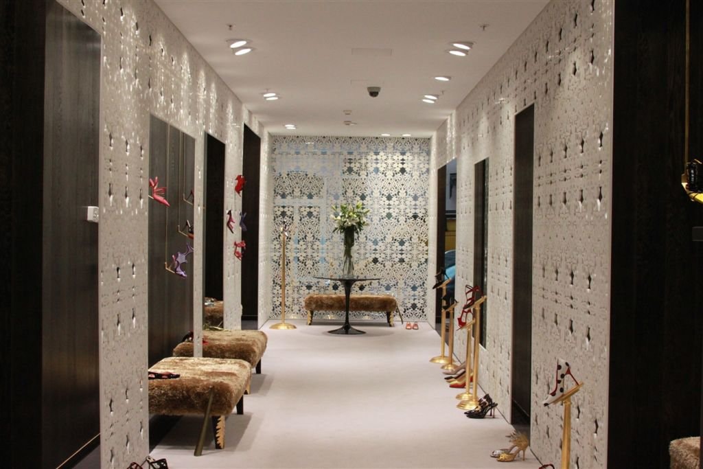 Dantelă şi pantofi la Moscova