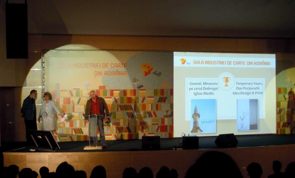 Geamii. Minarete pe cerul Dobrogei - cea mai frumoasă carte ilustrată a anulul 2012