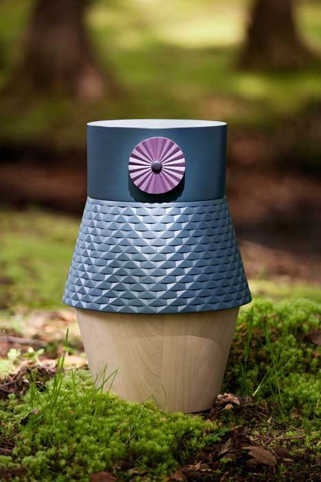 Prehistoric Aliens: măsuţele de cafea