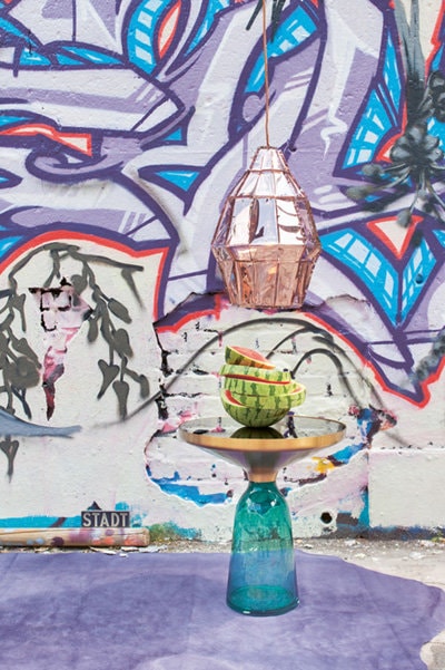 Sebastian Herkner şi mixurile industrial colorate